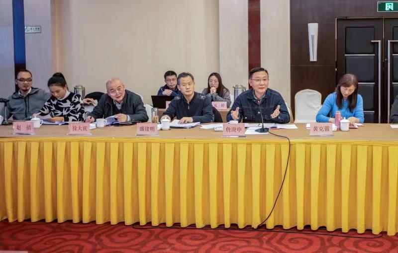 图3  四家学会（协会）秘书长分别汇报各自科技奖评选材料准备情况.jpg